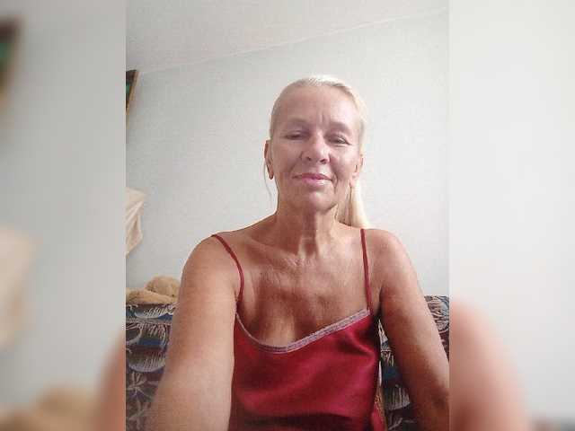 victoria71 live cam on BongaCams