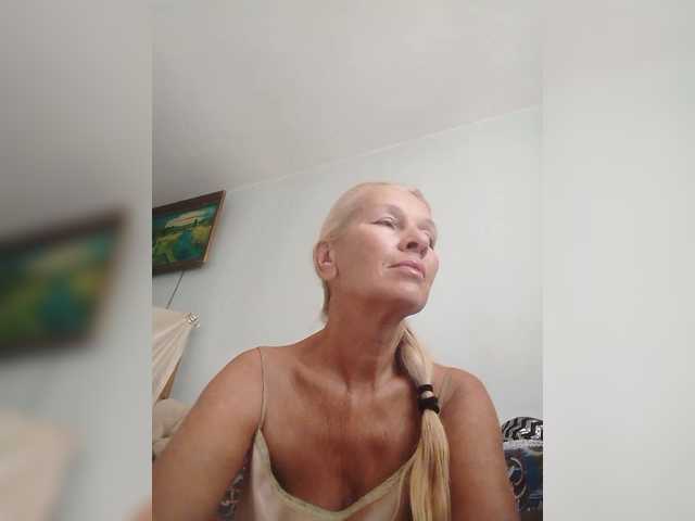 victoria71 live cam on BongaCams