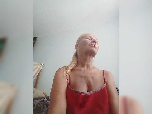victoria71 live cam on BongaCams
