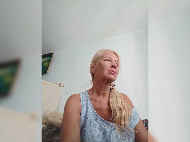 victoria71 live cam on BongaCams