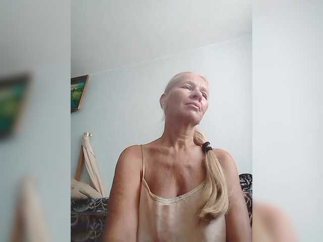 victoria71 live cam on BongaCams