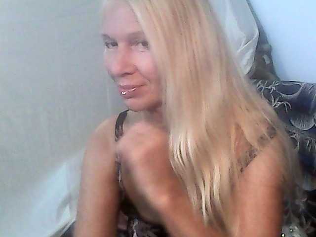 victoria71 live cam on BongaCams