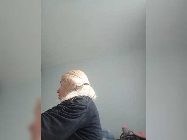 victoria71 live cam on BongaCams