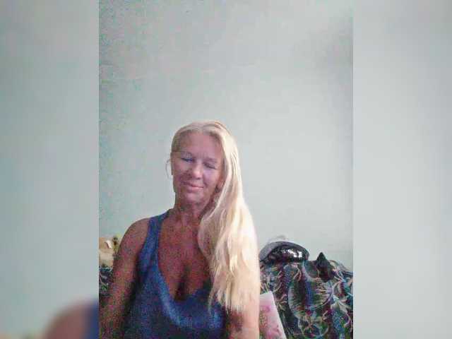 victoria71 live sex show