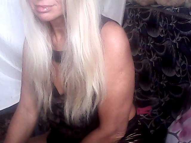 victoria71 live cam on BongaCams