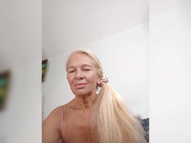 victoria71 live cam on BongaCams