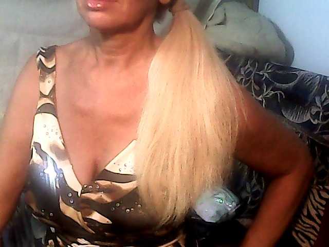 victoria71 live cam on BongaCams
