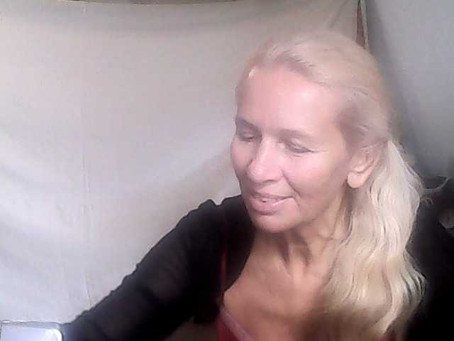 victoria71 live cam on BongaCams