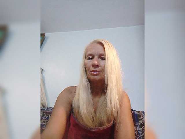 victoria71 live webcam show