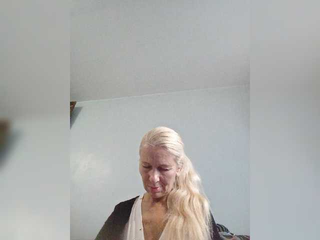 victoria71 live cam on BongaCams
