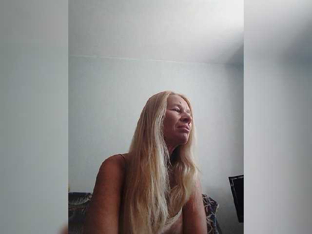 victoria71 live cam on BongaCams