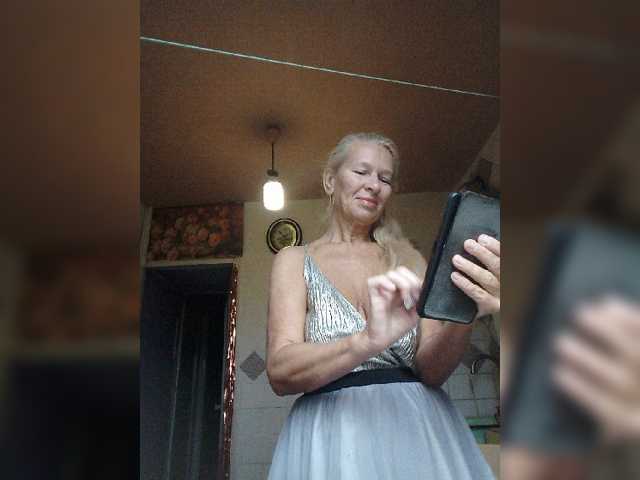 victoria71 live cam on BongaCams