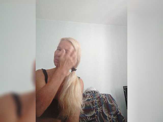 victoria71 live cam on BongaCams