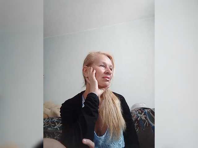 victoria71's BongaCams show and profile