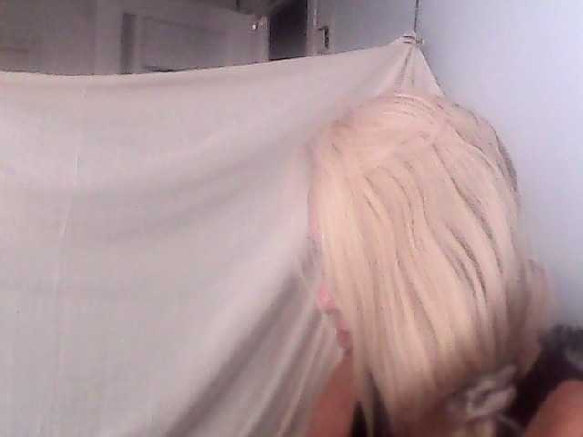 victoria71 live cam on BongaCams