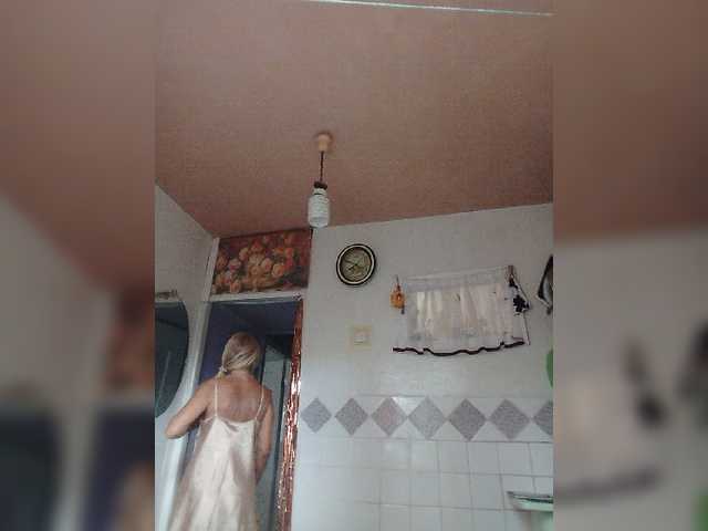 victoria71 live cam on BongaCams