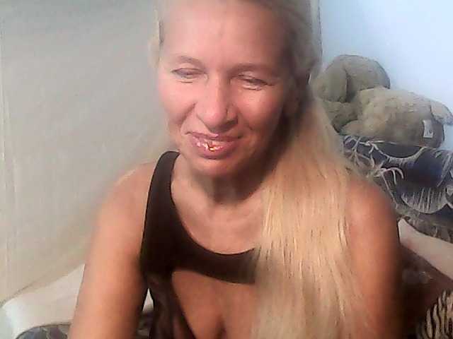 victoria71 live cam on BongaCams