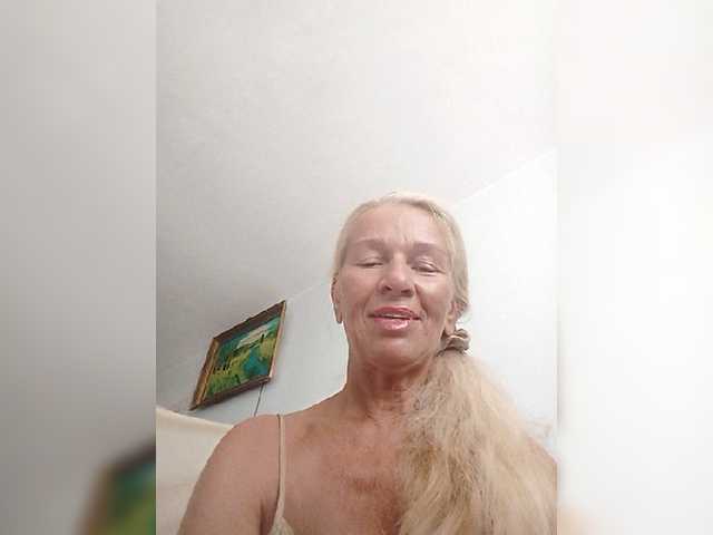 victoria71 live cam on BongaCams