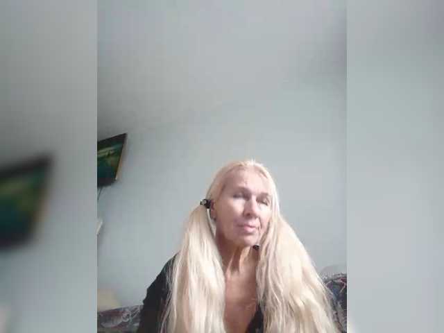 victoria71 live cam on BongaCams