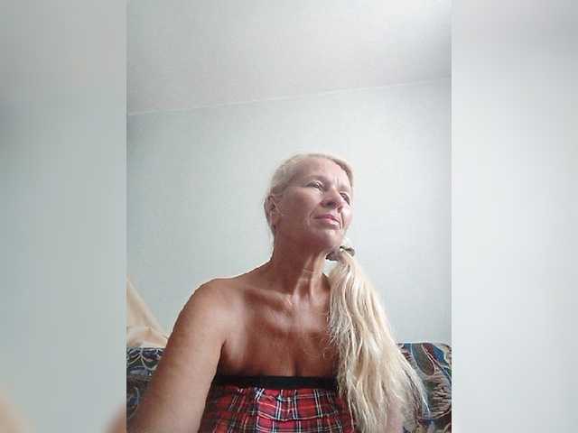 victoria71 live cam on BongaCams