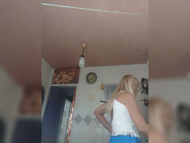 victoria71 live cam on BongaCams