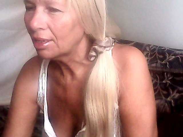 victoria71 live cam
