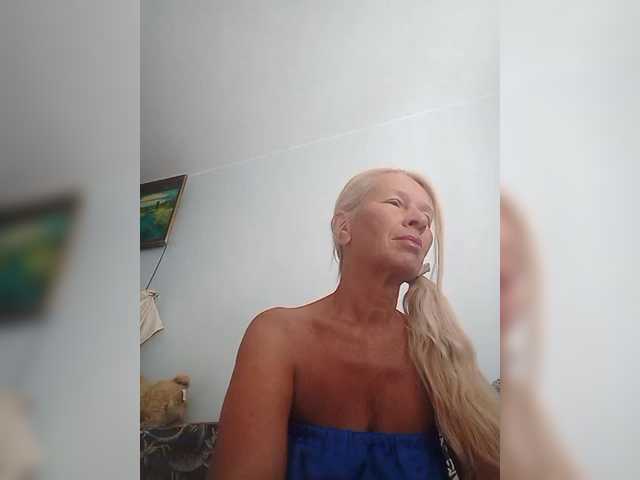victoria71 live cam on BongaCams