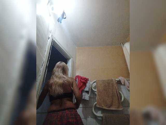 victoria71 live cam on BongaCams