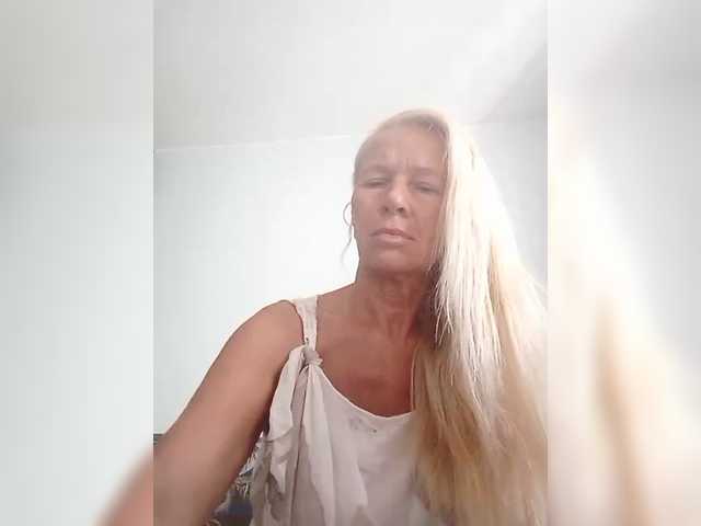 victoria71 live webcam show