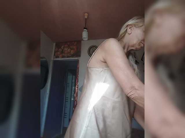 victoria71 live cam on BongaCams