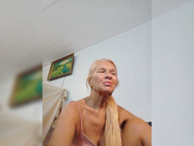 victoria71 live cam on BongaCams