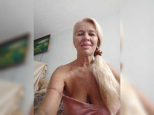 victoria71 live cam on BongaCams