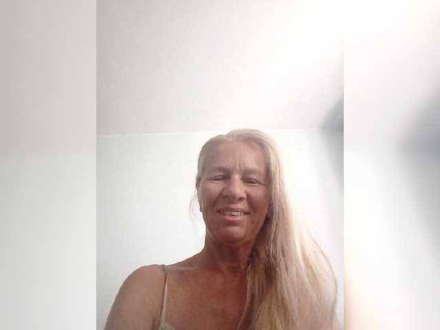 victoria71 live webcam show