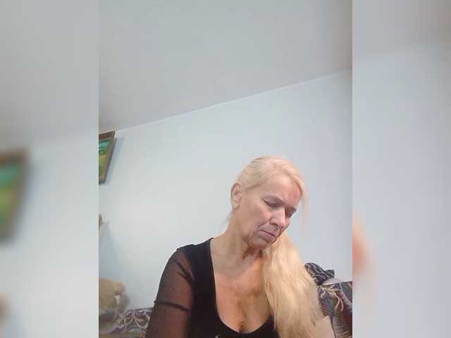 Victoria-sexi live cam on BongaCams