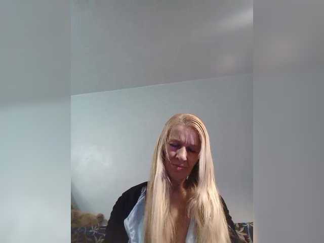 victoria71's BongaCams show and profile