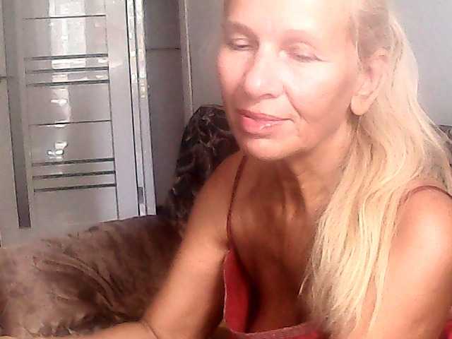 victoria71 live cam on BongaCams