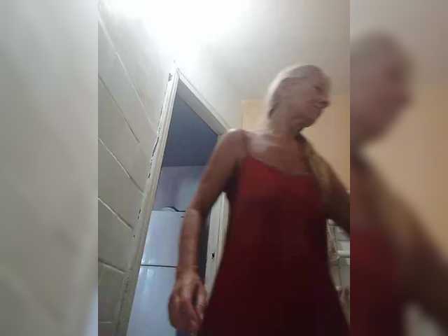 victoria71 live cam on BongaCams