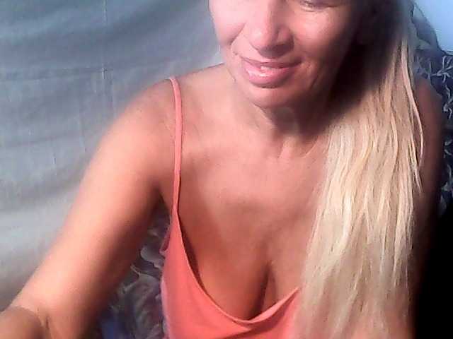 victoria71 live cam on BongaCams