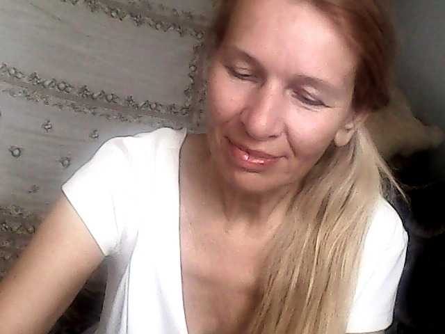 victoria71's BongaCams show and profile