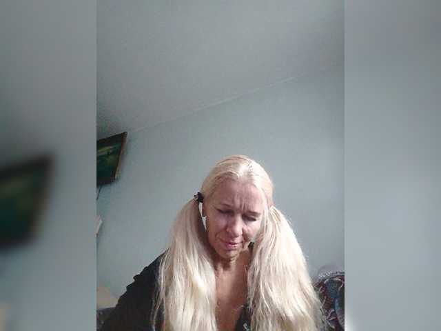 victoria71 live cam on BongaCams