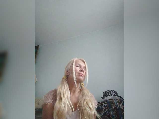 victoria71 live cam on BongaCams