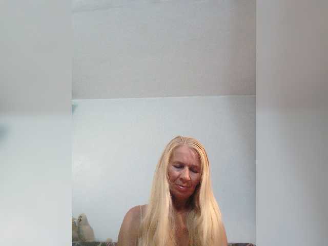 victoria71 live cam on BongaCams
