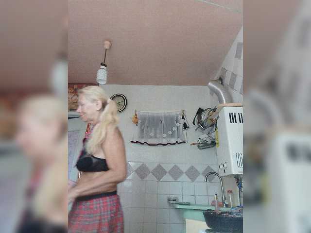 victoria71 live cam on BongaCams
