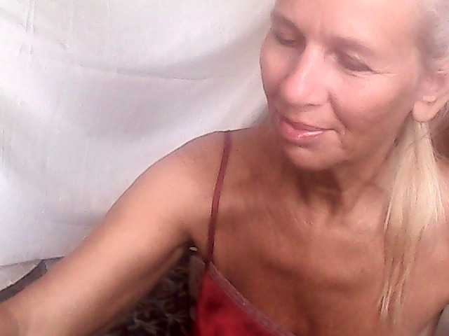 victoria71 live cam on BongaCams