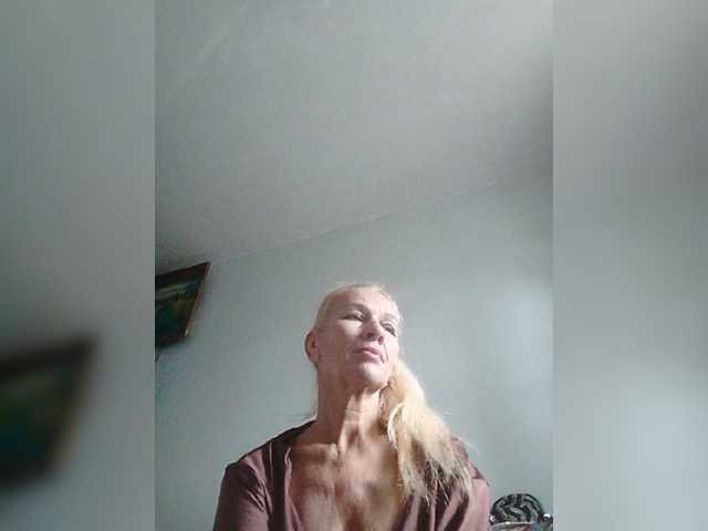 victoria71 live cam on BongaCams