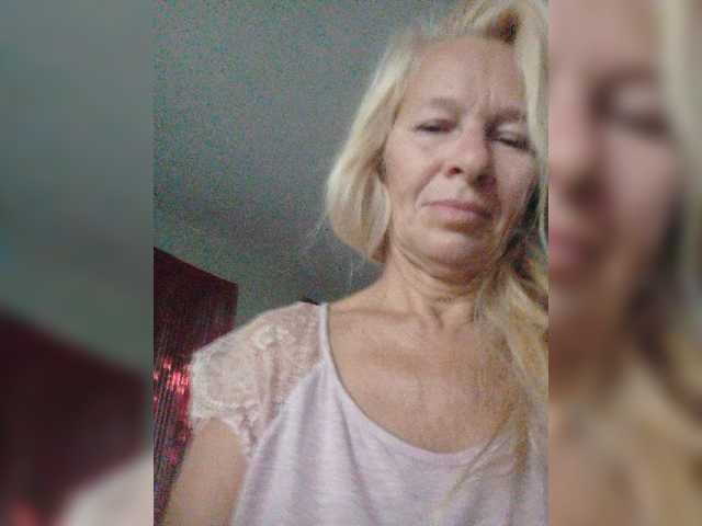 victoria71 live cam on BongaCams