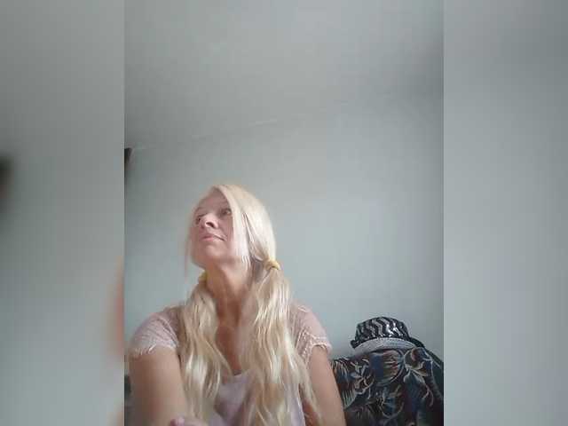 victoria71 live cam on BongaCams