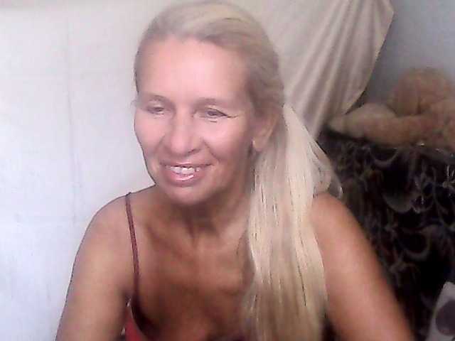 victoria71 live cam on BongaCams