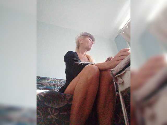 victoria71 live cam on BongaCams