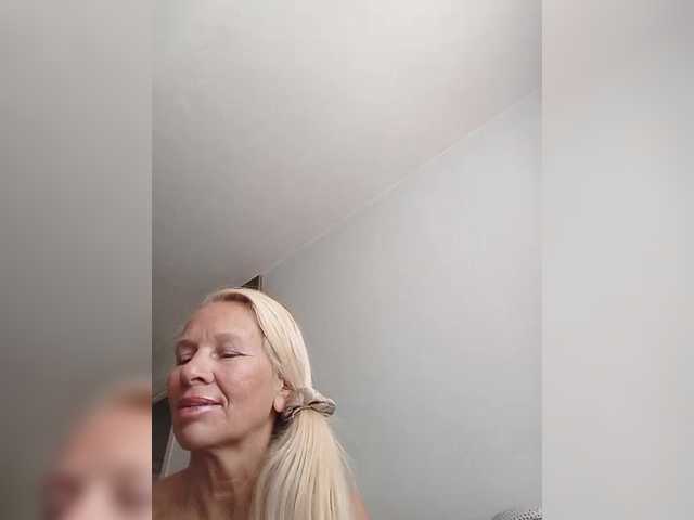 Victoria-sexi live webcam show